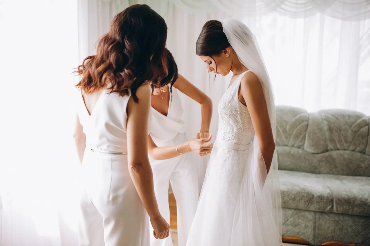 El Secreto de las Novias Deslumbrantes: Laura Monge Revela su Arte 👰💖