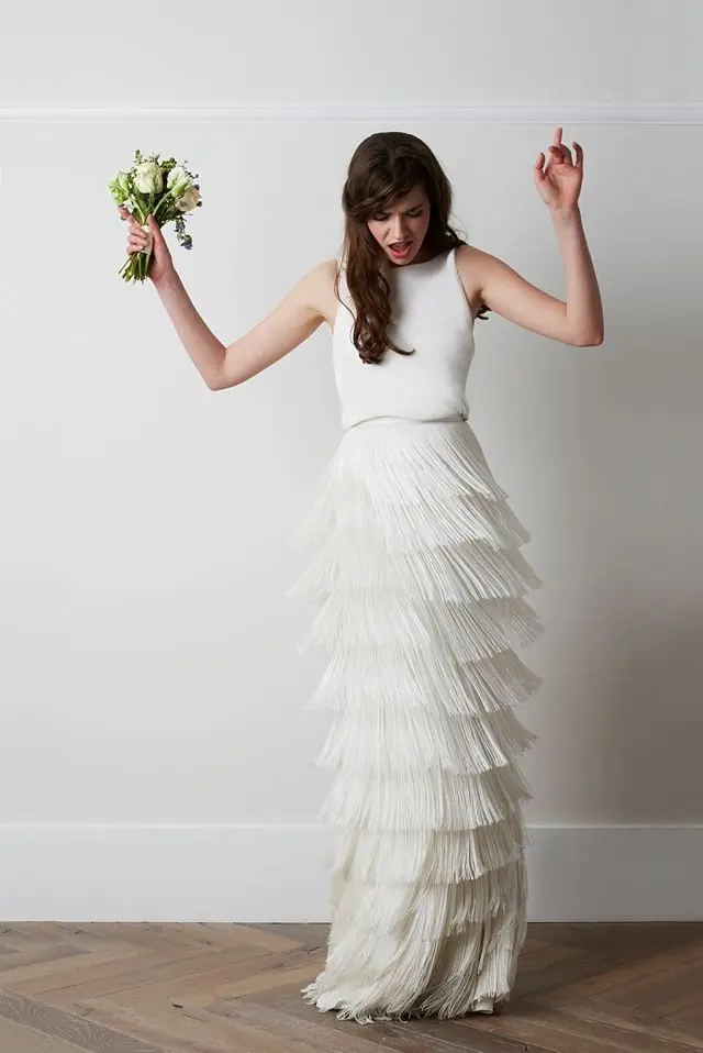 vestido de novia con flecos