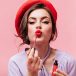 Trucos de maquillaje para labios finos