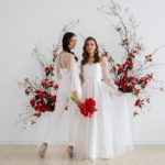 5 vestidos de novia con pantalón que te sorprenderán